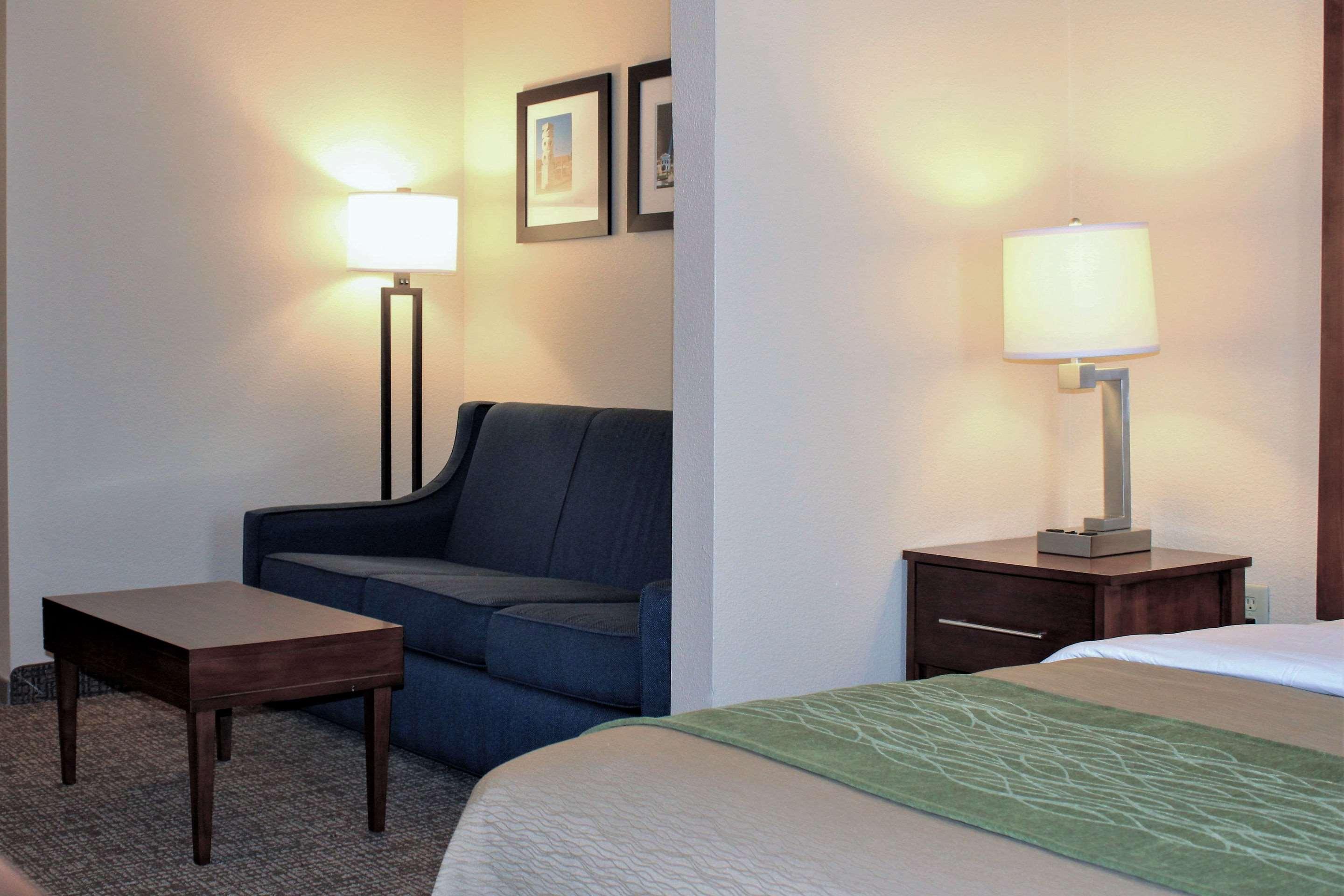 Comfort Inn & Suites St Louis - Chesterfield Court House Buitenkant foto