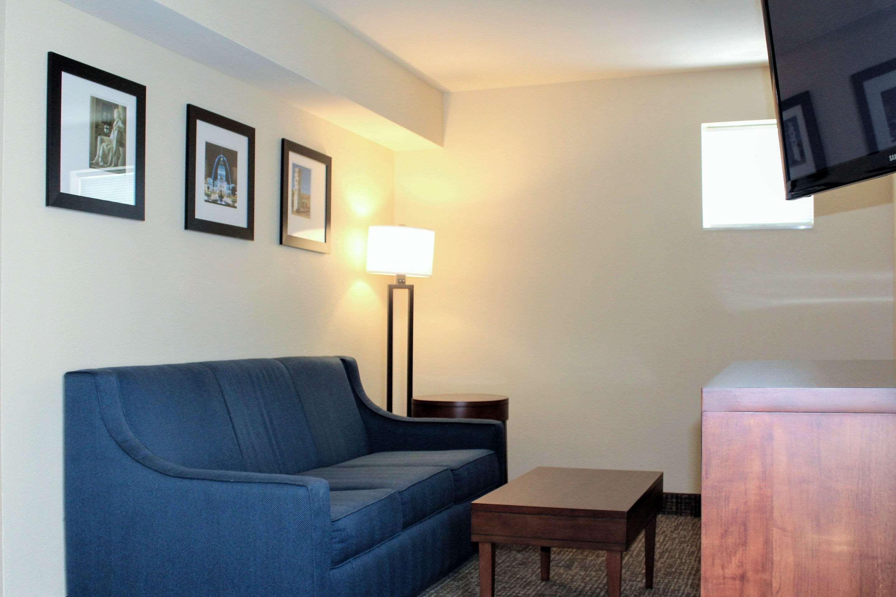 Comfort Inn & Suites St Louis - Chesterfield Court House Buitenkant foto