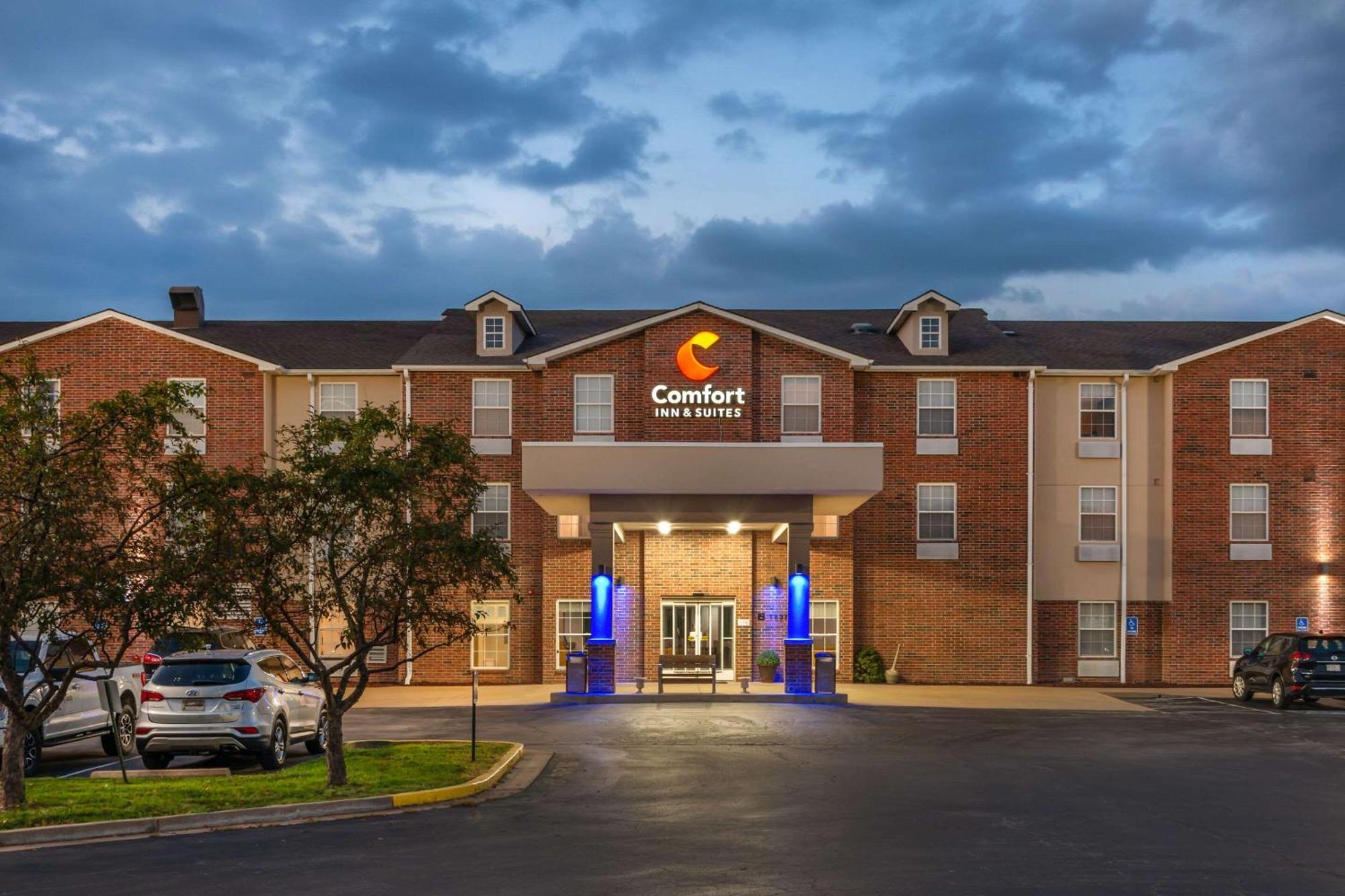 Comfort Inn & Suites St Louis - Chesterfield Court House Buitenkant foto