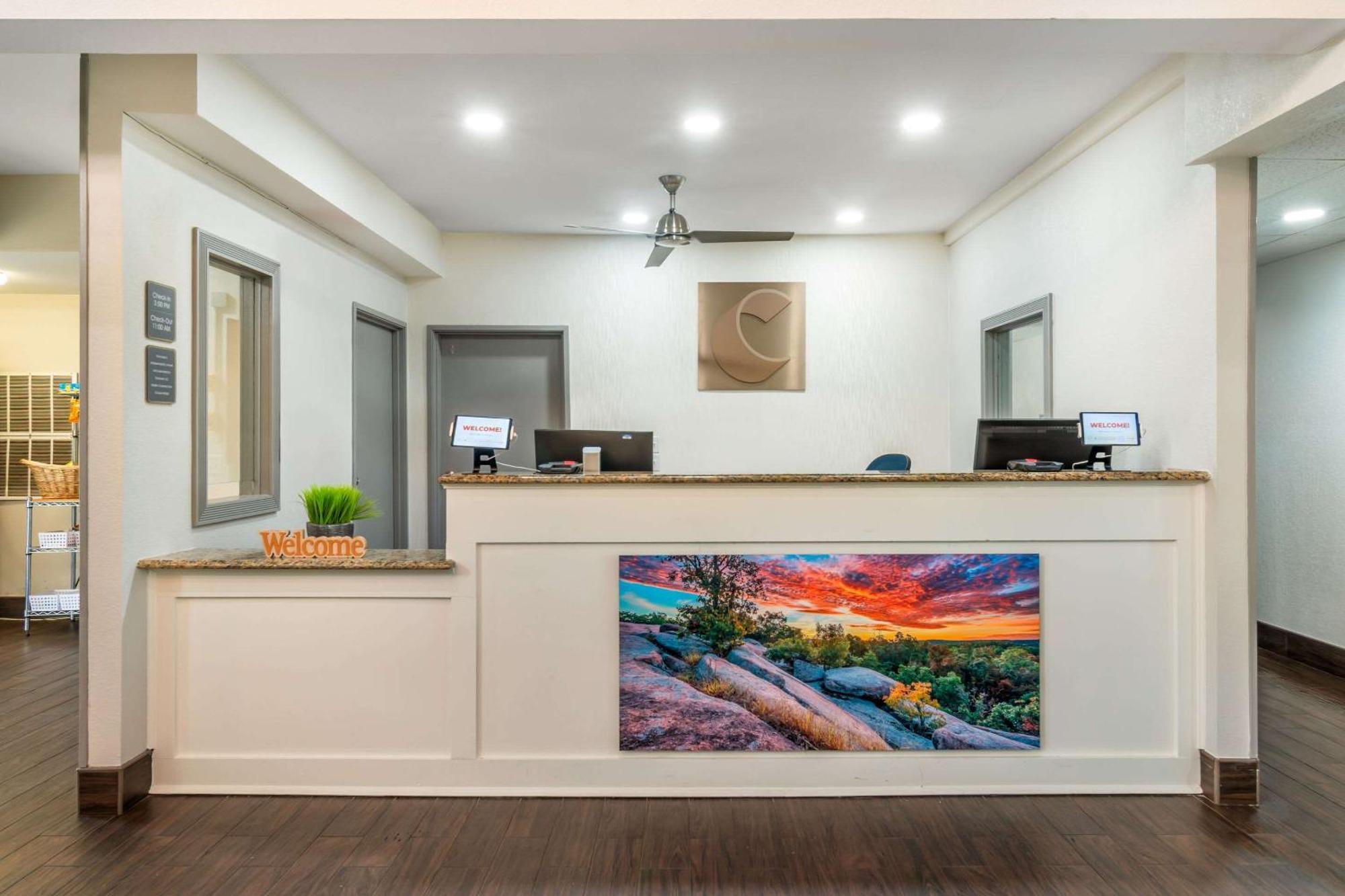 Comfort Inn & Suites St Louis - Chesterfield Court House Buitenkant foto